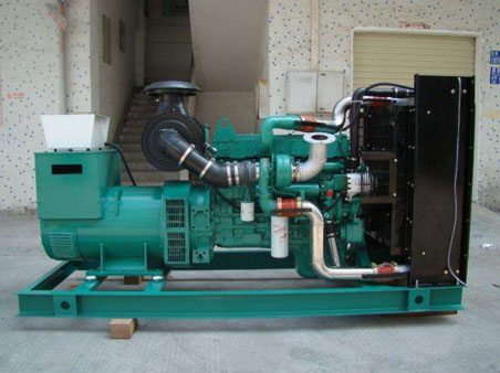 黄平1100kw康明斯柴油发电机组图片 黄平1100kw康明斯柴油发电机组图片